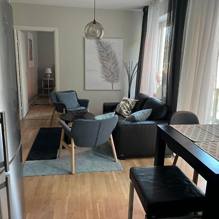 Haga 1 Bedroom Apartment Stockholm Luaran gambar